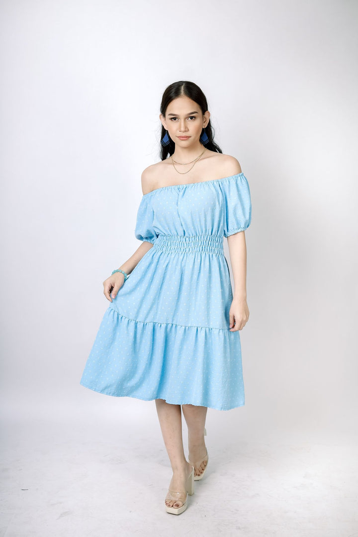 A lady wearing Beauty Lyfe Dress Michelle 2-Way Dress Light Blue Model
