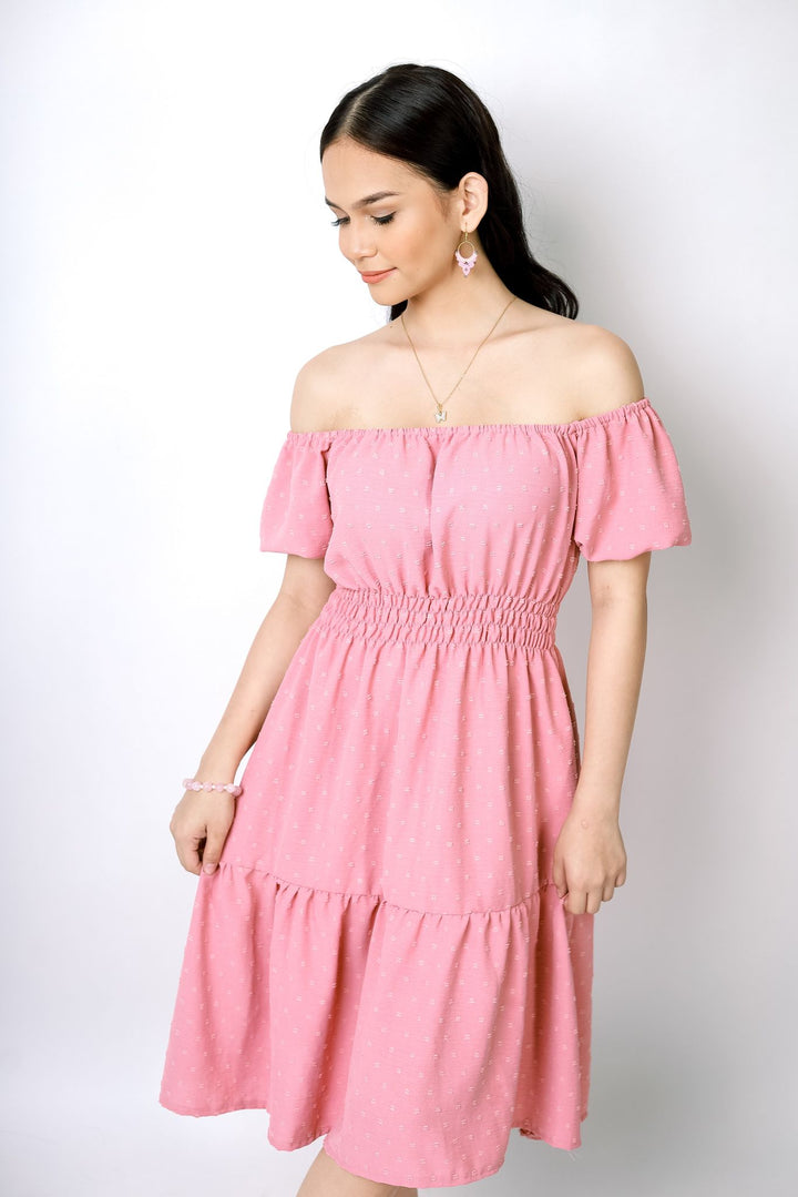 A lady wearing Beauty Lyfe Dress Michelle "2-Way" Dress Pink Model